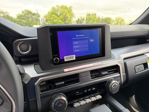 New 2026 Toyota 4Runner SR5 AWD/4WD image 23