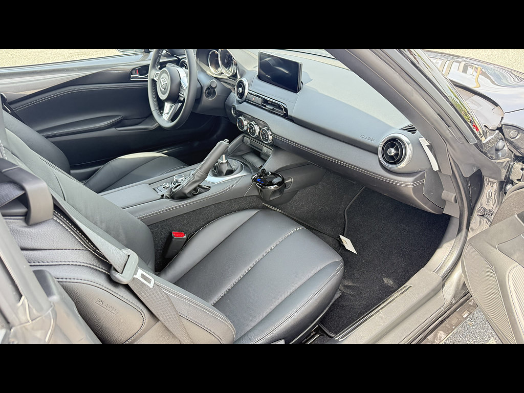 Used 2026 MAZDA MX-5 Miata Grand Touring RWD image 6