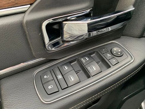 Used 2016 RAM 2500 Laramie image 14