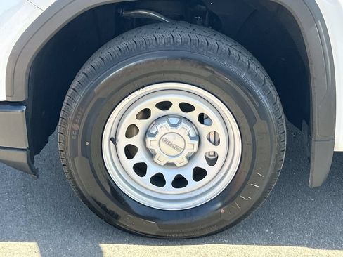 Used 2023 GMC Sierra 1500 Pro RWD image 32