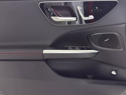 Used 2025 Mercedes-Benz C 43 AMG 4MATIC Sedan image 14