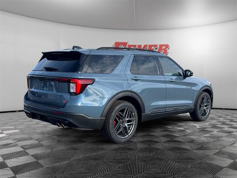 New 2026 Ford Explorer ST w/ Sun And Sound Package image 7