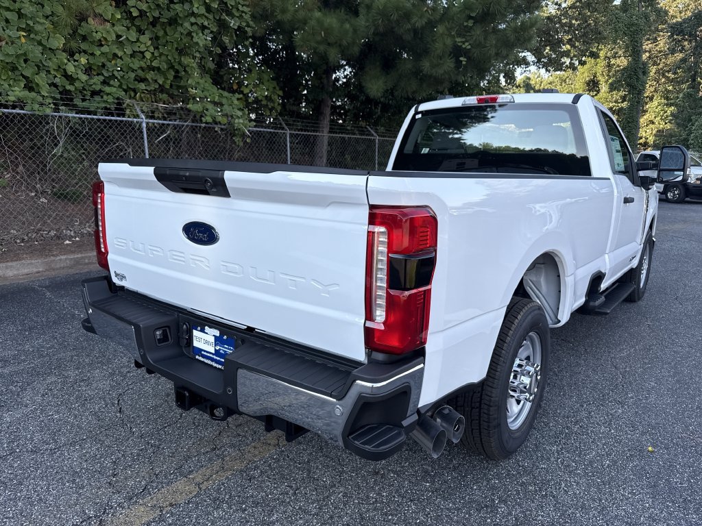 New 2026 Ford F350 XL w/ 360-Degree Camera Package RWD image 7