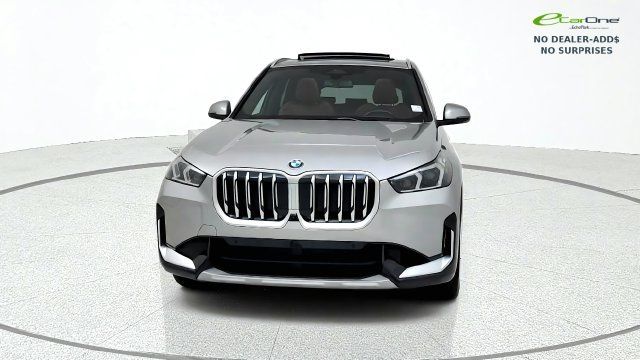 Used 2026 BMW X1 xDrive28i w/ Technology Package AWD/4WD image 2