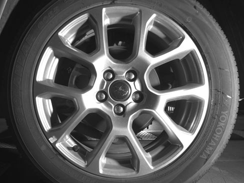 Used 2025 Jeep Compass Limited image 14