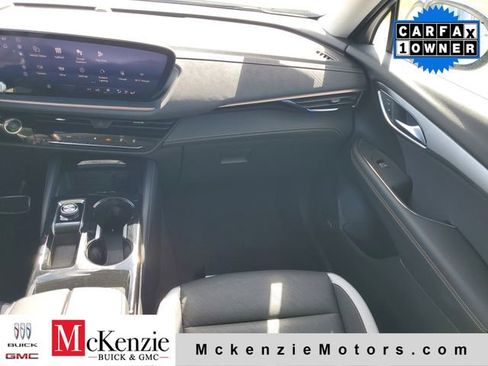 Used 2025 Buick Envision Sport Touring AWD/4WD image 26