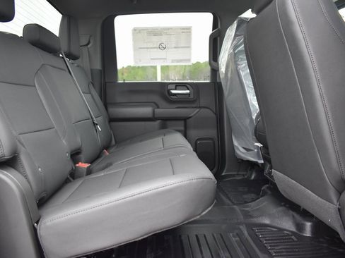 New 2026 GMC Sierra 3500 Pro w/ Convenience Package image 8