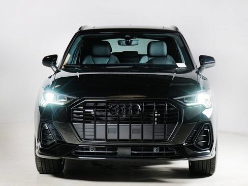 Certified 2025 Audi Q3 2.0T Premium Plus w/ Premium Plus Package AWD/4WD image 8