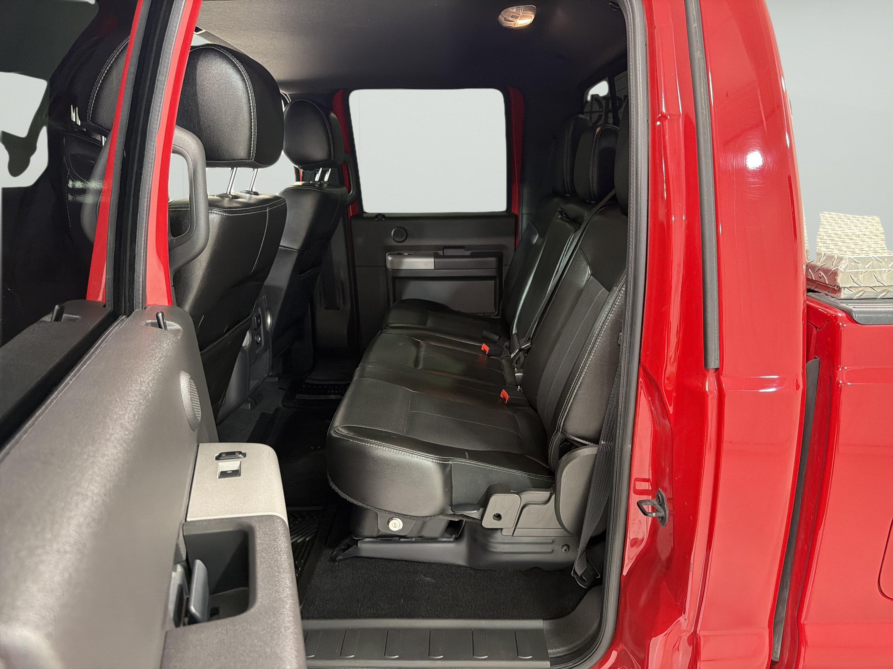 Used 2014 Ford F250 Lariat w/ Lariat Ultimate Package AWD/4WD image 11