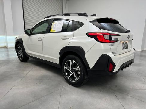 Used 2025 Subaru Crosstrek 2.0i Premium AWD/4WD image 5