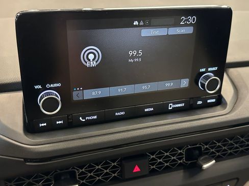 Used 2023 Honda Accord EX image 13