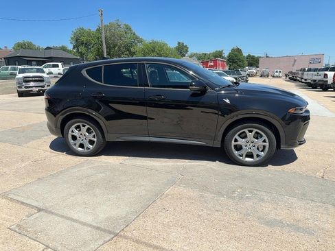 Used 2024 Dodge Hornet R/T AWD/4WD image 5