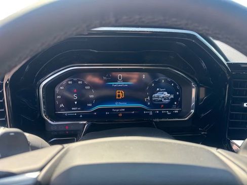 Used 2025 Chevrolet Silverado 1500 LTZ w/ LTZ Premium Package AWD/4WD image 14