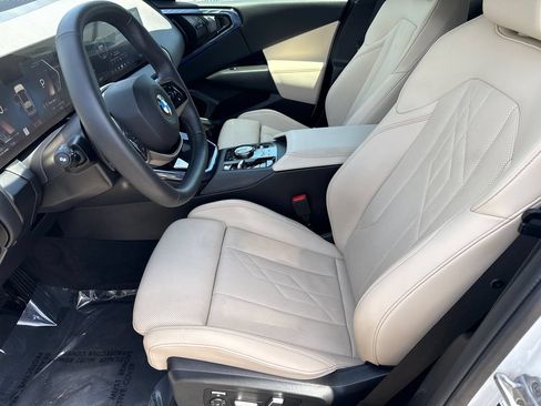 Used 2025 BMW X3 xDrive30i w/ Convenience Package AWD/4WD image 22