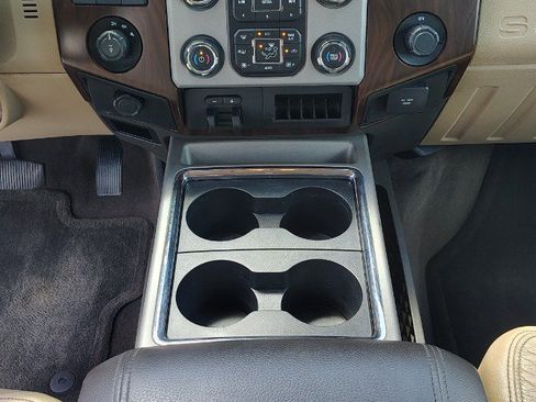 Used 2013 Ford F250 Lariat w/ Chrome Pkg AWD/4WD image 22