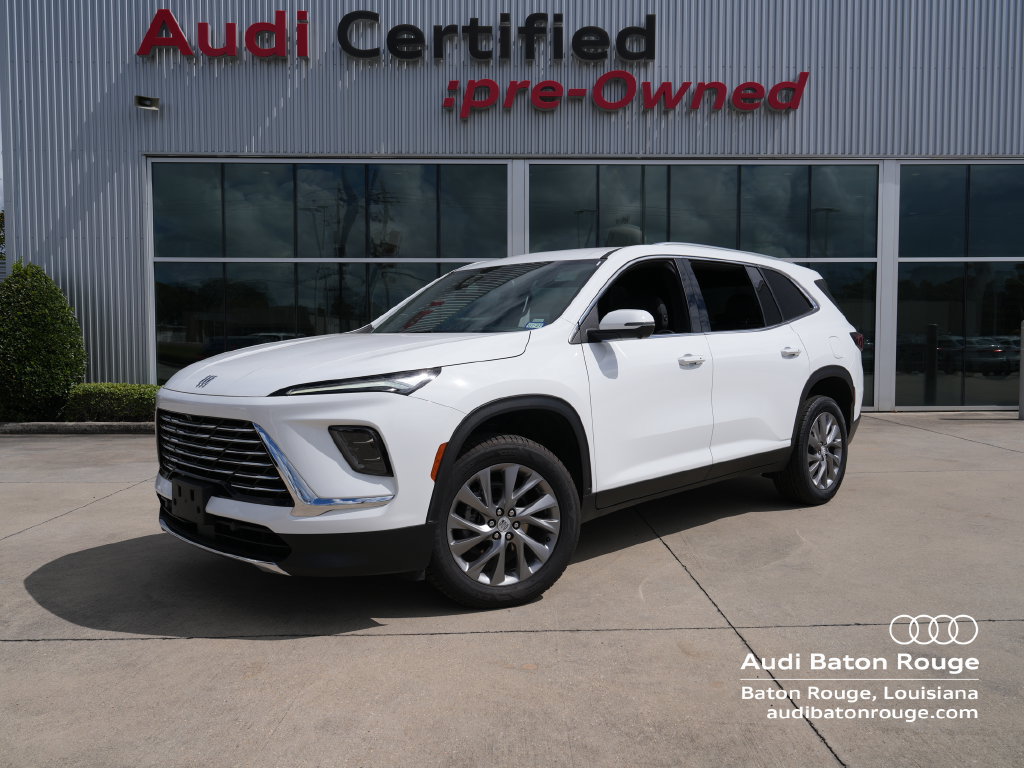 Used 2026 Buick Enclave Preferred FWD image 1
