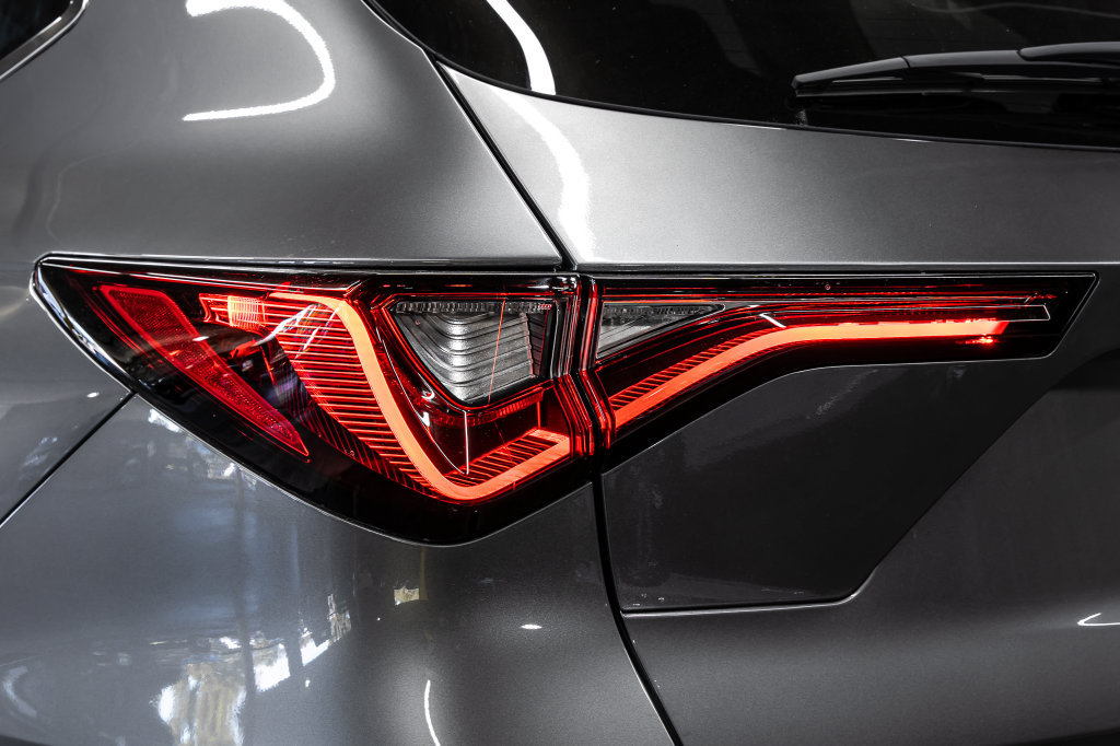 New 2026 Acura MDX w/ Advance Package AWD/4WD image 11
