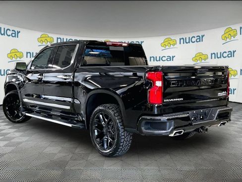 Used 2026 Chevrolet Silverado 1500 High Country w/ Technology Package AWD/4WD image 4