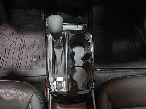 Certified 2024 Chevrolet Trax ACTIV w/ Sunroof Package image 23