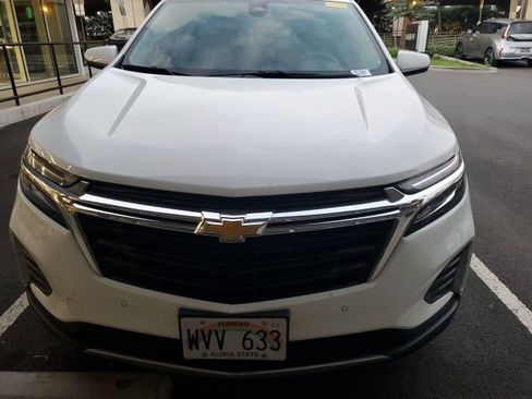 Used 2023 Chevrolet Equinox LT w/ LPO, Floor Liner Package image 9