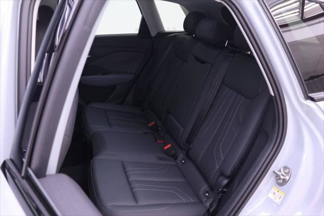 Certified 2026 Audi Q3 quattro 2.0T w/ Driver Assistance Package AWD/4WD image 13