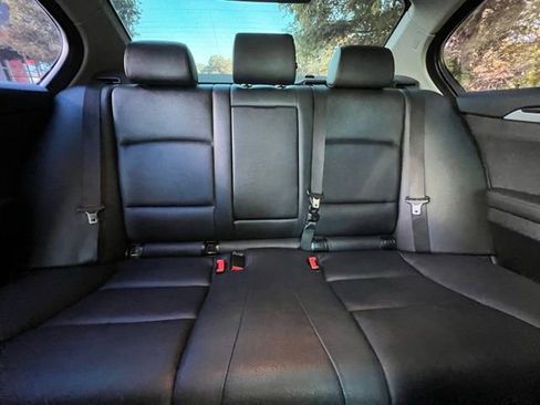 Used 2016 BMW 528i xDrive Sedan image 17