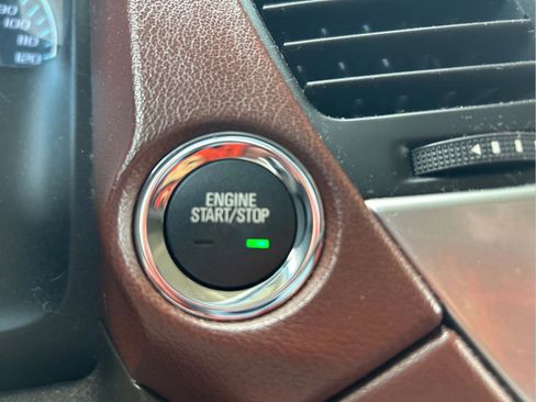Used 2015 Chevrolet Tahoe LTZ AWD/4WD image 30