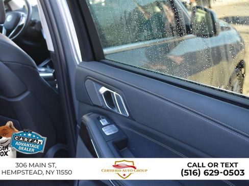 Used 2025 BMW X7 xDrive40i image 28