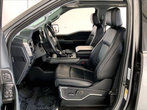 Certified 2022 Ford F150 Lariat w/ Equipment Group 502A High image 18