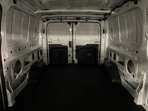 New 2026 Ford Transit 150 Low Roof image 27