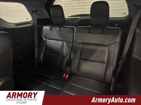 Used 2021 Ford Explorer XLT image 27
