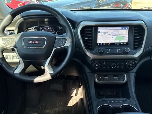 Used 2023 GMC Acadia Denali w/ Denali Ultimate Package AWD/4WD image 4