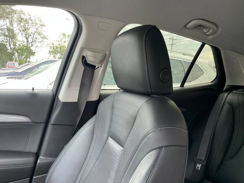 Used 2024 Buick Envision Preferred AWD/4WD image 9