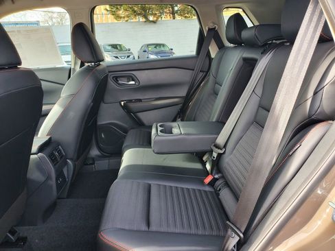 New 2026 Nissan Rogue SV image 10