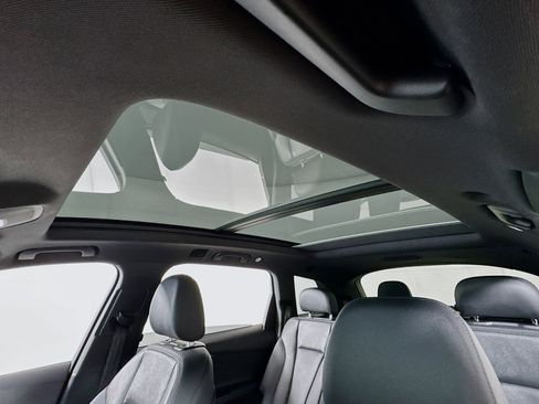 Used 2023 Audi Q7 2.0T Premium w/ Convenience Package image 5