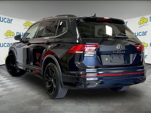 Used 2024 Volkswagen Tiguan SE R-Line AWD/4WD image 4