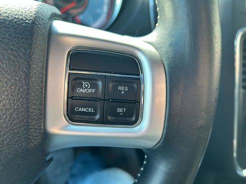 Used 2015 Dodge Grand Caravan SXT w/ Blacktop Package image 18