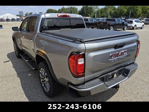 Used 2026 GMC Canyon Denali AWD/4WD image 4