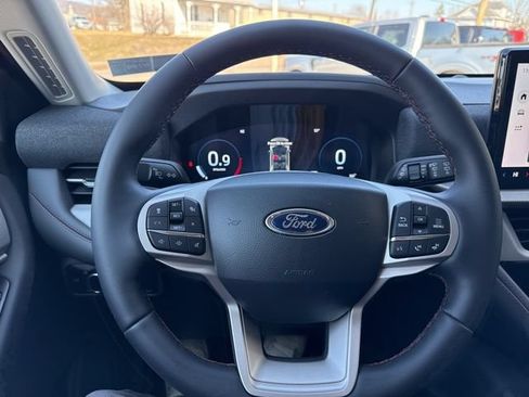 New 2026 Ford Explorer Active AWD/4WD image 18