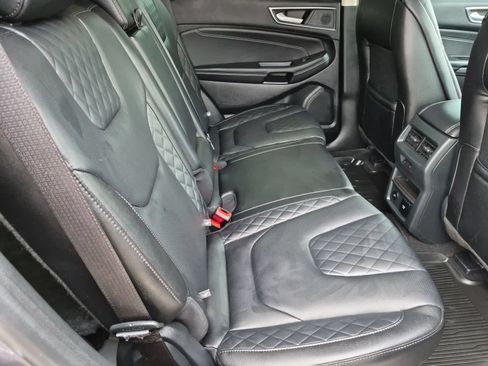 Used 2024 Ford Edge Titanium w/ Equipment Group 301A AWD/4WD image 20