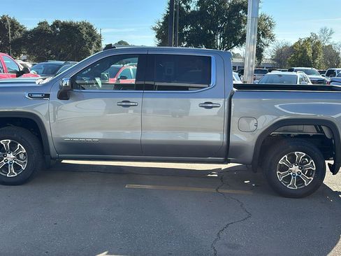 New 2026 GMC Sierra 1500 SLE RWD image 4