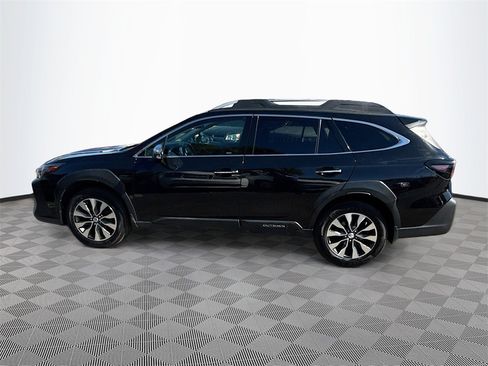 Used 2023 Subaru Outback Touring XT image 9