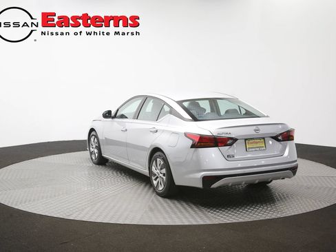 Used 2023 Nissan Altima 2.5 S FWD image 64