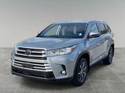 Used 2019 Toyota Highlander XLE