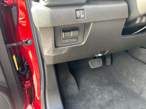 New 2026 GMC Canyon Denali AWD/4WD image 21