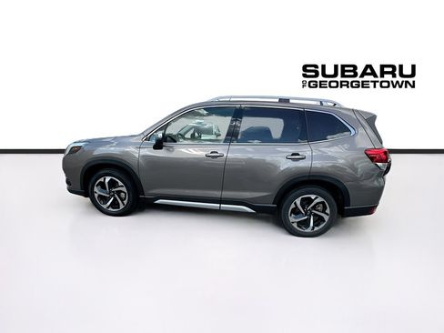 Certified 2023 Subaru Forester Touring AWD/4WD image 4