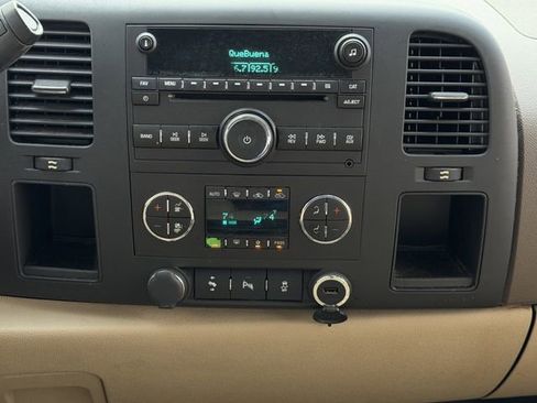 Used 2013 Chevrolet Silverado 1500 LT image 19