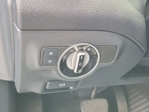 Used 2018 Mercedes-Benz GLA 250 image 19