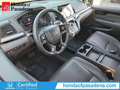 Certified 2023 Honda Odyssey Touring image 9