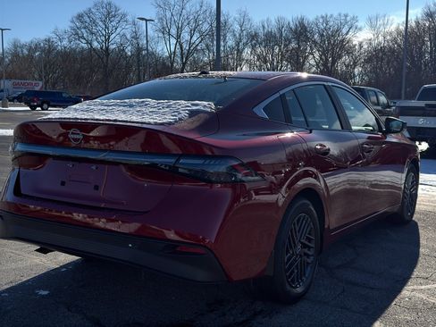 New 2026 Nissan Sentra SV image 5